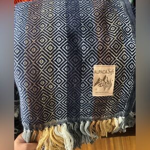 Authentic Alpaca Blanket – Made in Peru 🇵🇪
